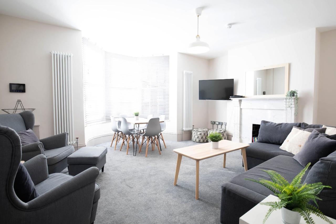 Oxford Street Grand Apartment- Free Evening Parking Σαουθάμπτον Εξωτερικό φωτογραφία