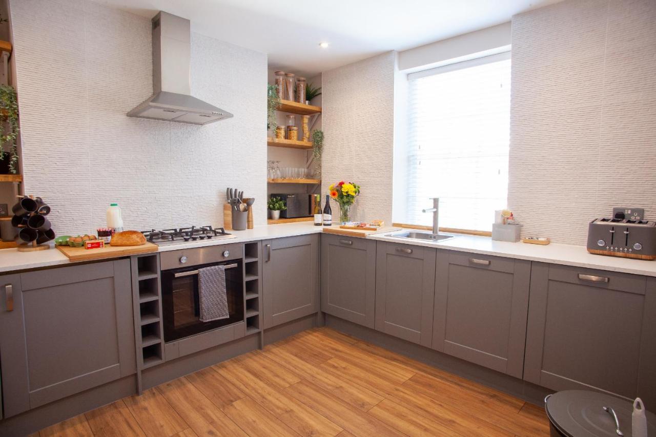 Oxford Street Grand Apartment- Free Evening Parking Σαουθάμπτον Εξωτερικό φωτογραφία