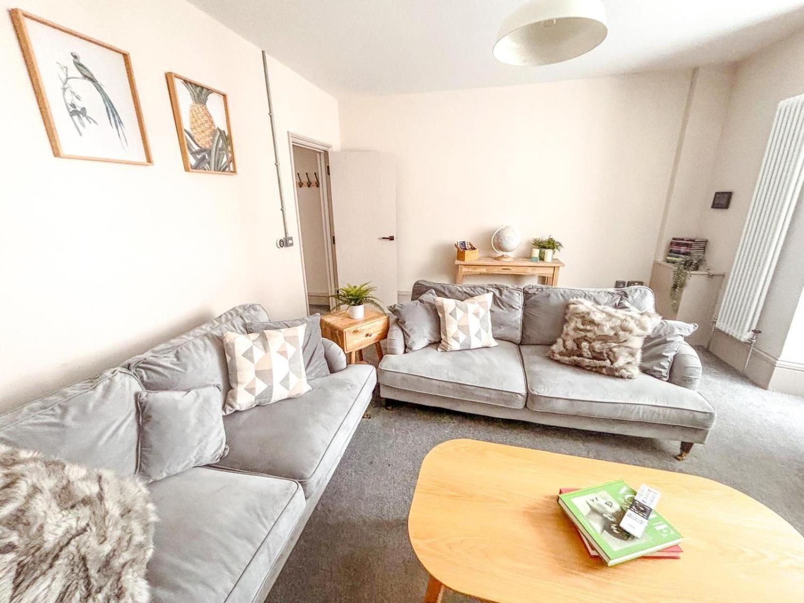 Oxford Street Grand Apartment- Free Evening Parking Σαουθάμπτον Εξωτερικό φωτογραφία